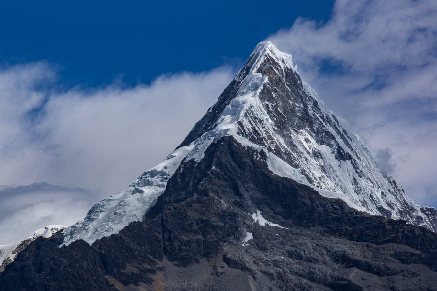 Artesonraju, 6025 m