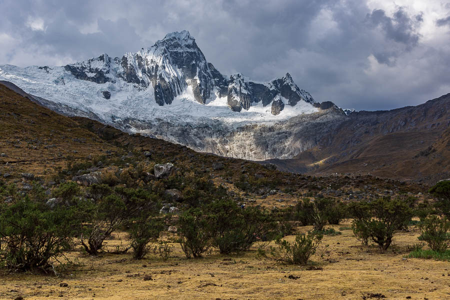 Taulliraju, 5830 m