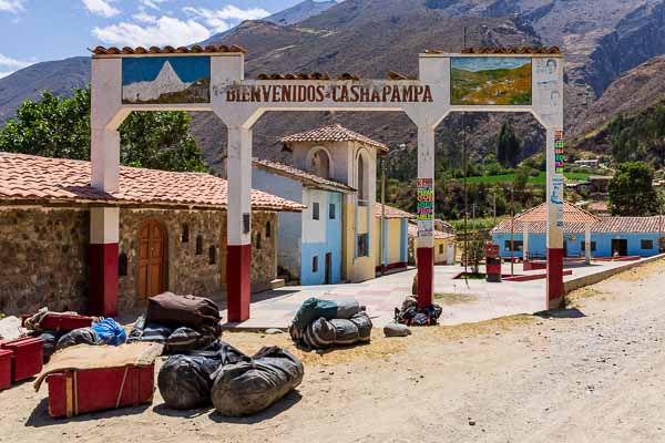 Cashapampa : portique de bienvenue