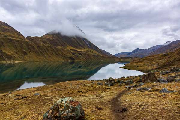 Laguna Carhuacocha