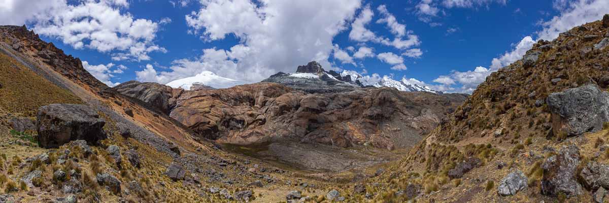 Sommets de la cordillère Raura