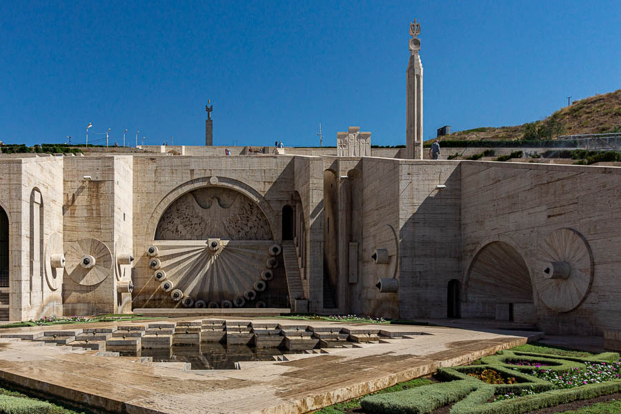 Yerevan, Cascade : cadran solaire