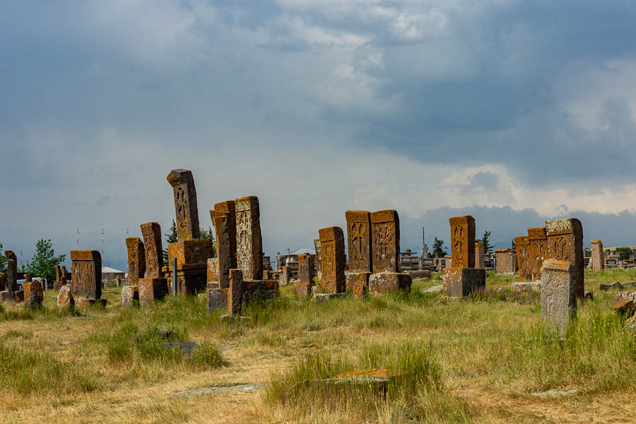 Cimetière de Noratus : khatchkars