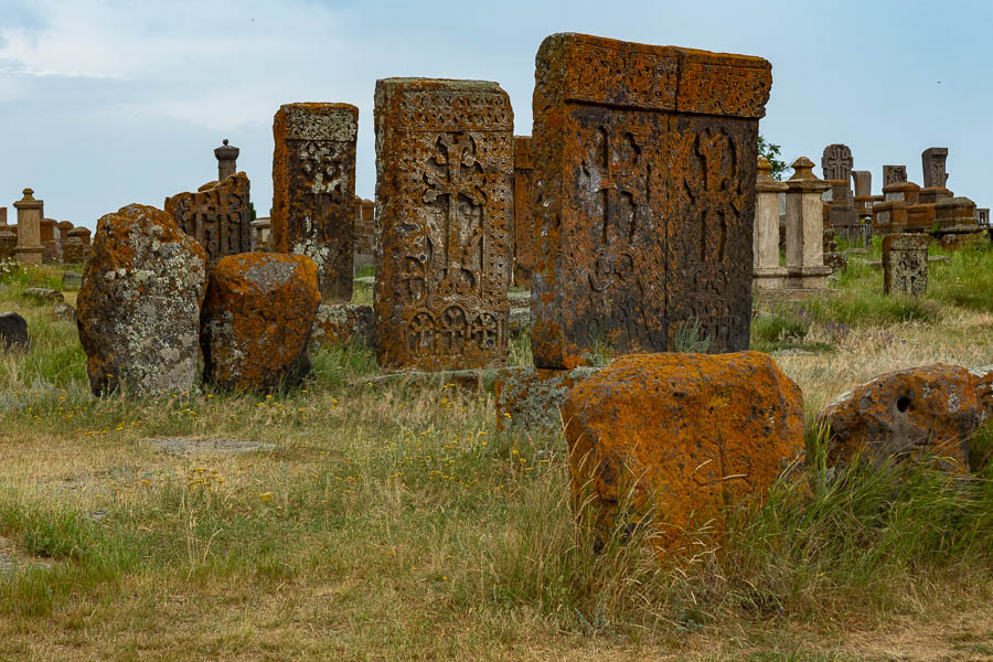 Cimetière de Noratus : khatchkars