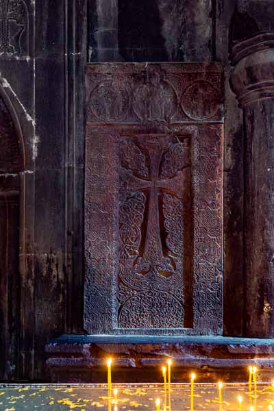 Monastère de Geghard : khatchkar