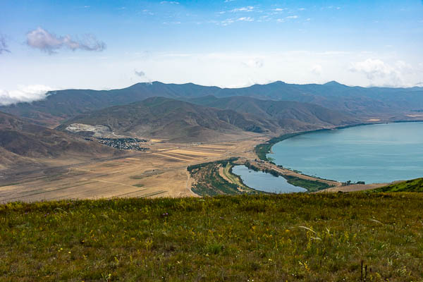 Artanish et lac Sevan
