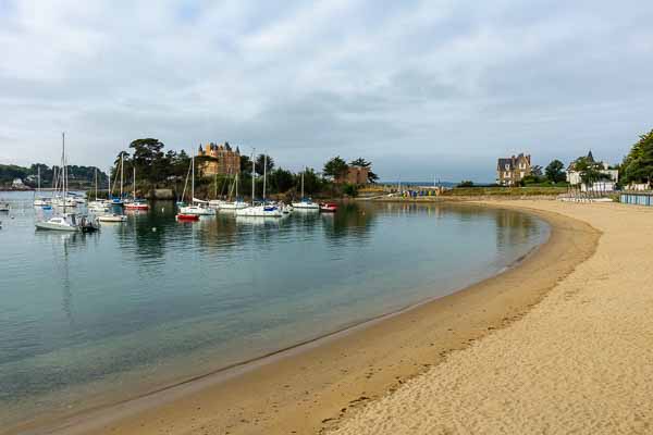 Saint-Briac-sur-Mer : château du Nessay