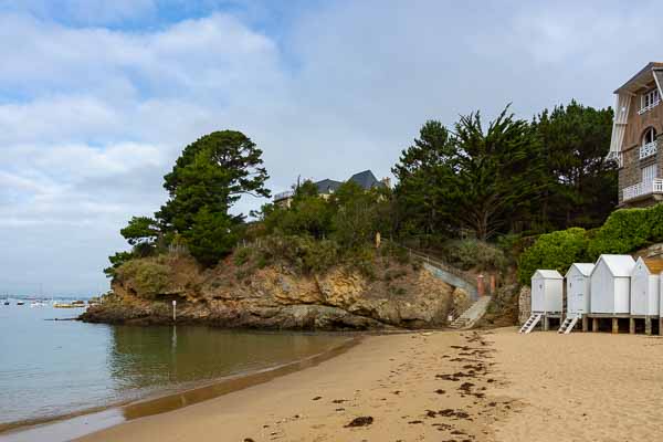 Saint-Briac-sur-Mer : départ du sentier Forbes