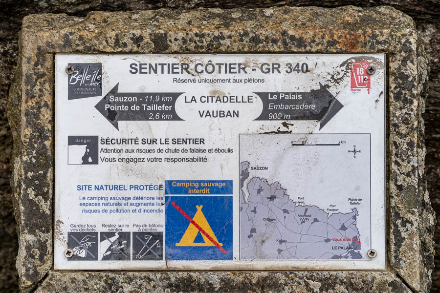 Belle-Île, Le Palais : départ du GR 340