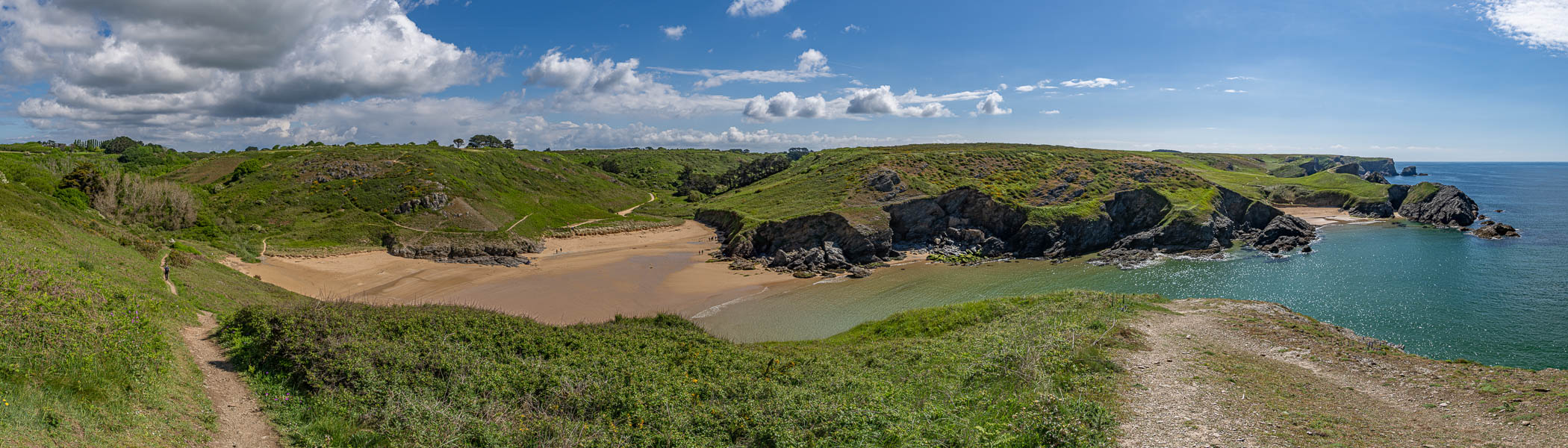 Belle-Île, GR 340 : plage d'Herlin, plage de Baluden, pointe de Saint-Marc