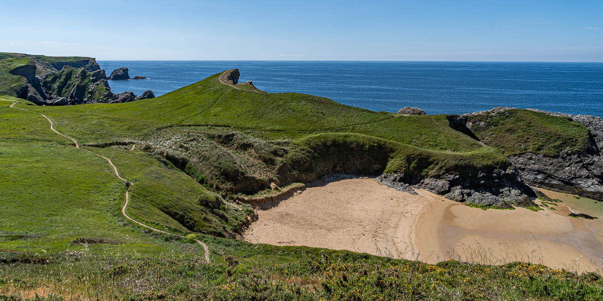 Belle-Île, GR 340 : plage de Baluden et pointe de Saint-Marc