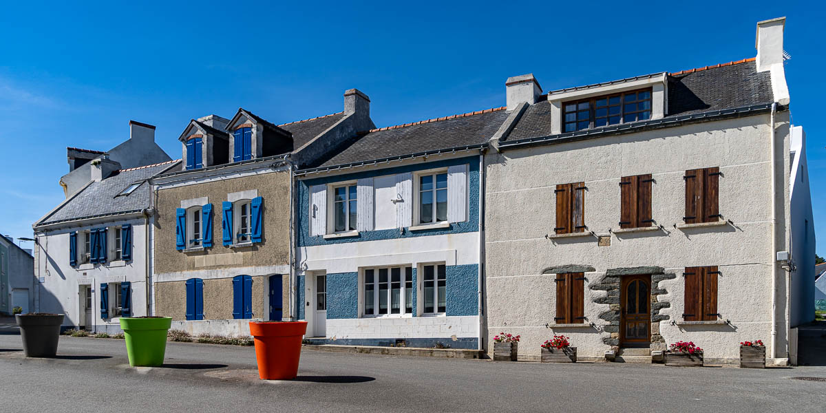 Belle-Île, GR 340, Locmaria : place Notre-Dame