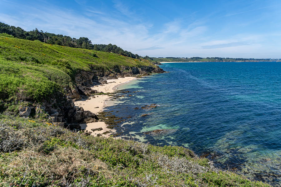 Belle-Île, GR 340 : plage près de port Huelen, plage des Grands Sables