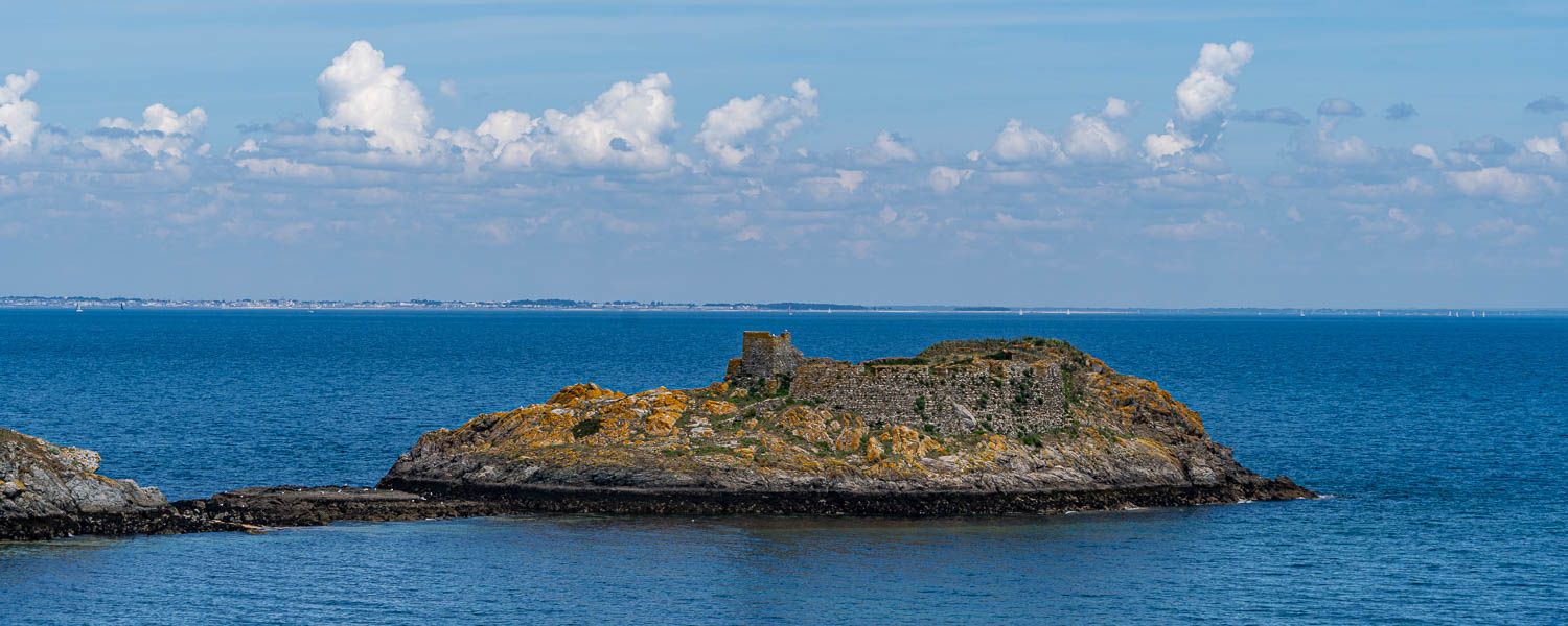 Belle-Île, GR 340 : port Yorc'h, redoute du Gros Rocher