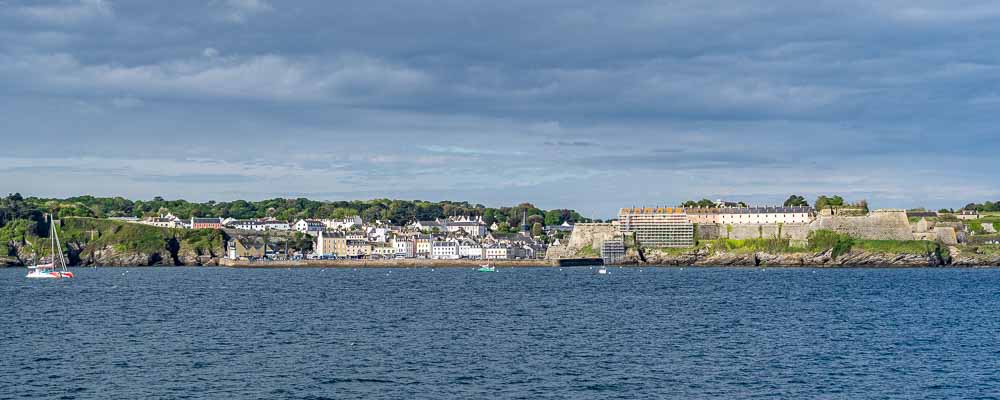 Le Palais : port et citadelle