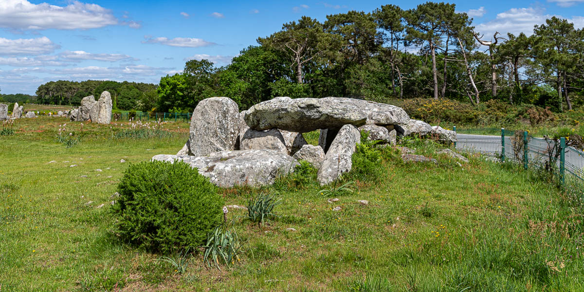 Carnac : dolmen de Kermario