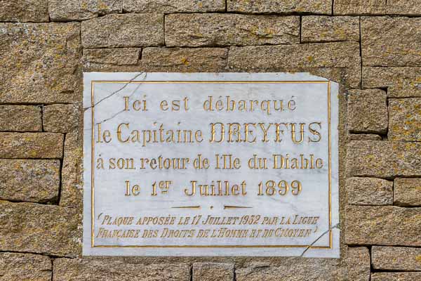 Quiberon, Port-Haliguen : commémoration du débarquement de Dreyfus