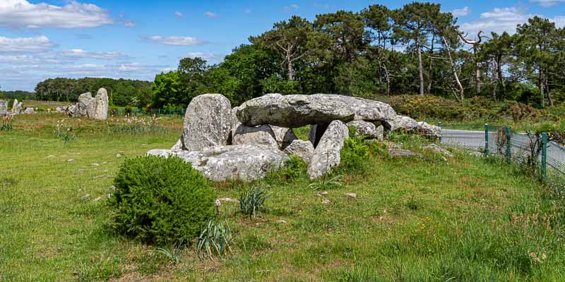 Carnac : dolmen de Kermario