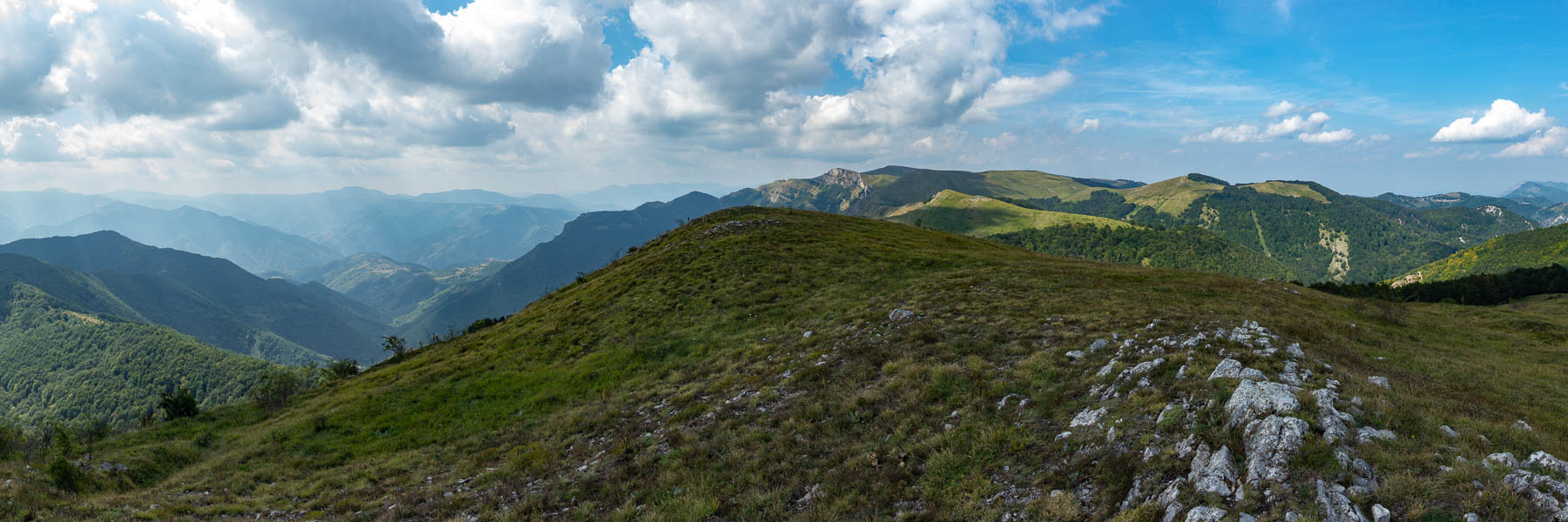 Sommet du massif de Vratsa : Beglichka Mogila, 1481 m