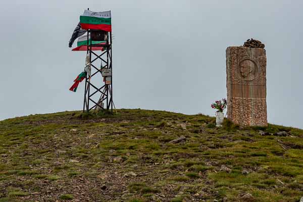 Balkan de l’ouest : Kom, 2015 m, monument à Ivan Vazov, poète