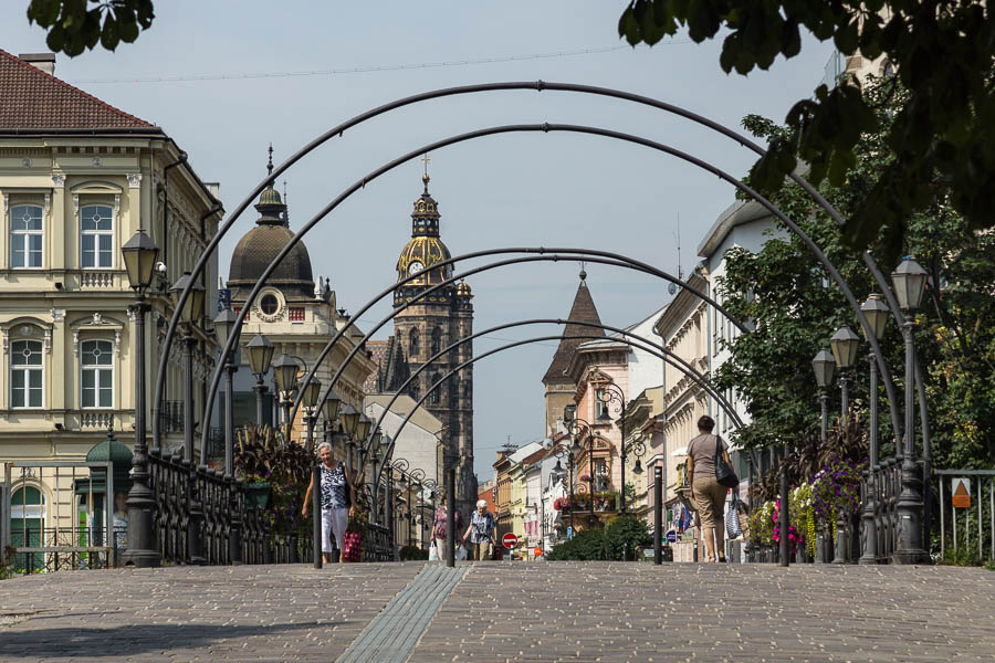 Košice : pont, cathédrale Sainte-Élisabeth