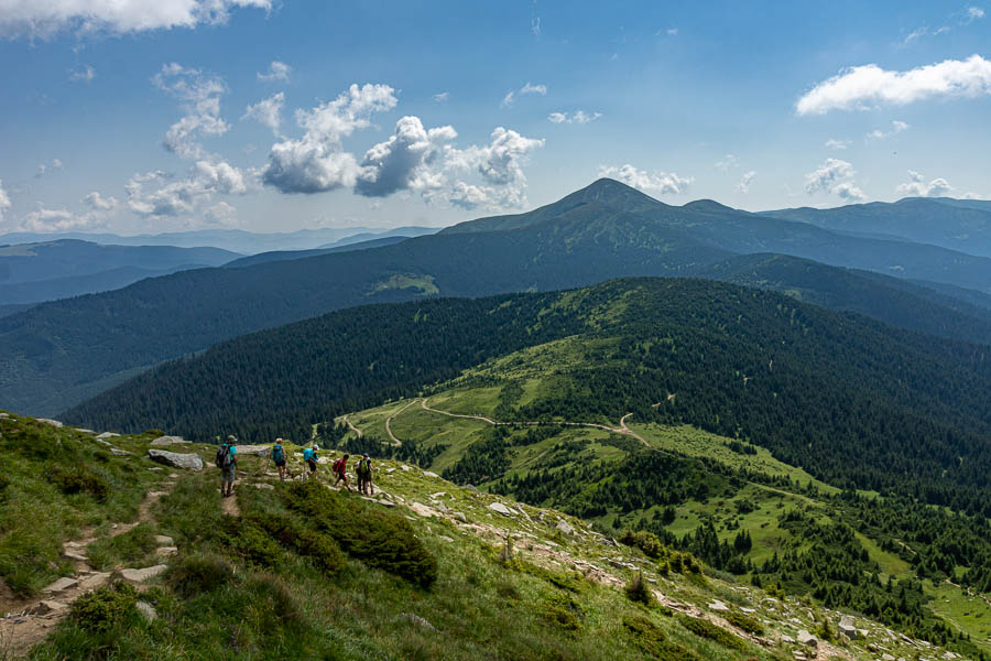 Mont Hoverla depuis le mont Petros