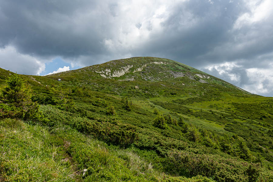 Mont Hoverla, 2061 m