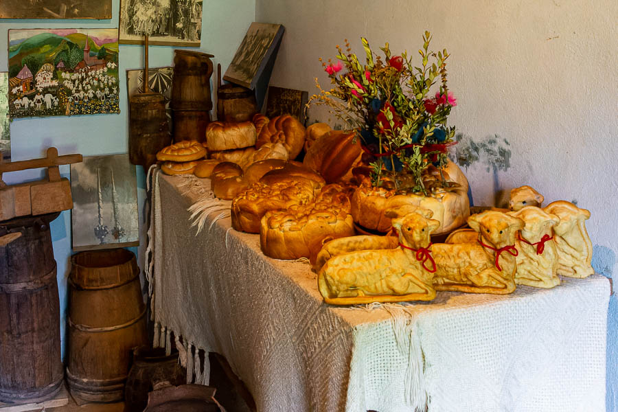 Muzeul Ţărăncii Române din Maramures : pains