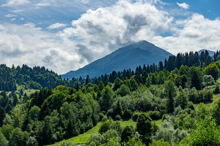 Mont Pietrosul, 2303 m