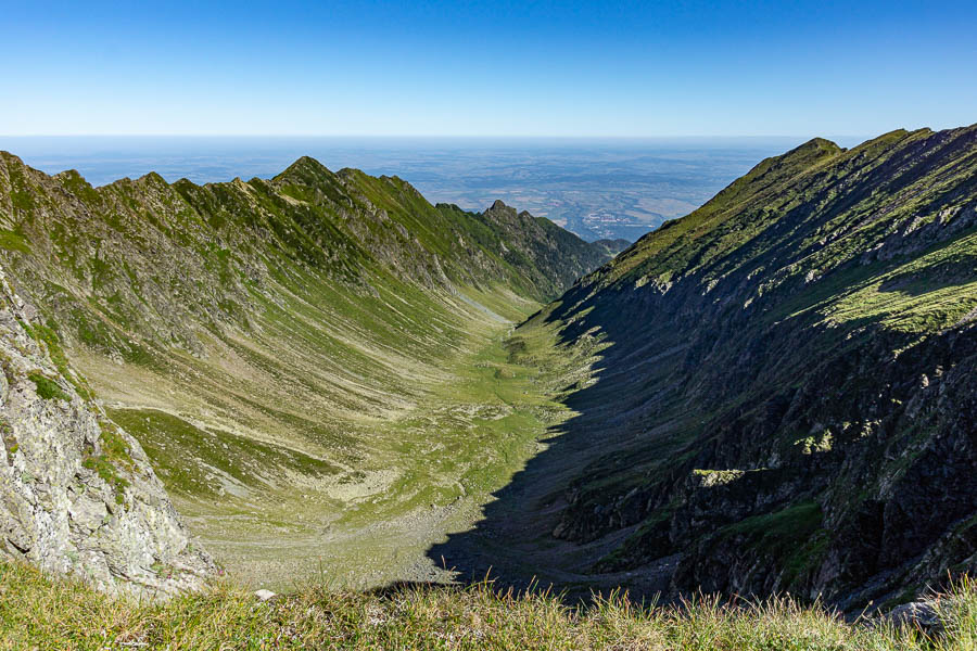 Vallée vers le nord et Victoria