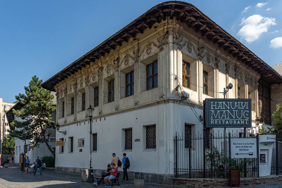 Bucarest : restaurant Hanu'lui Manuc