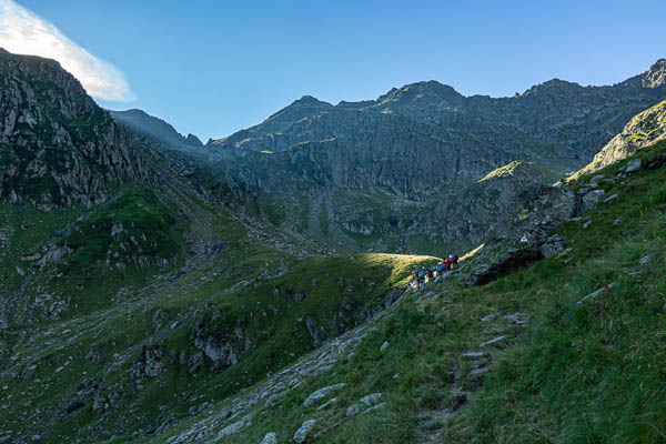 Montée au Negoiu