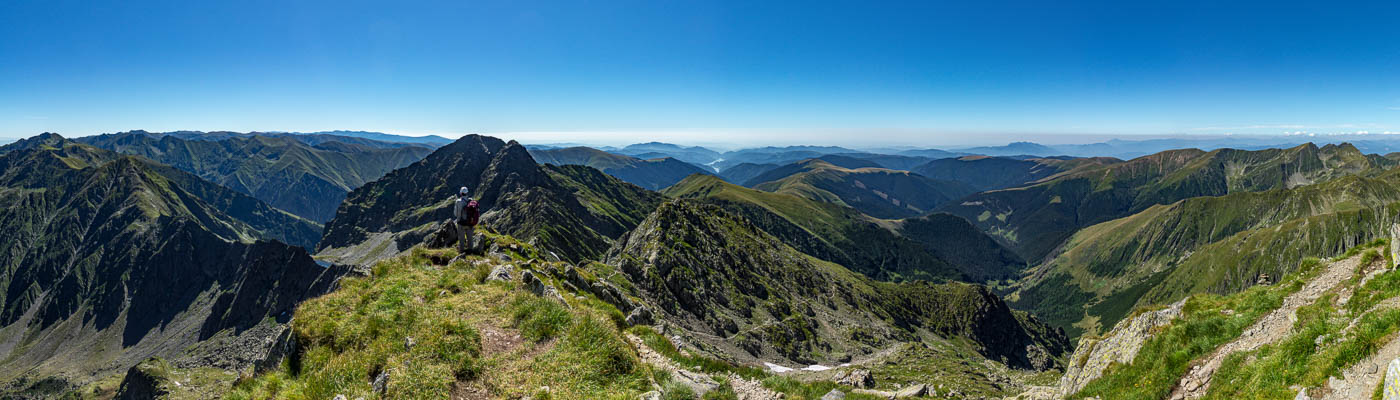 Mont Negoiu, 2535 m : vue sud