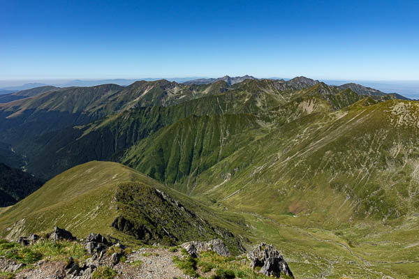 Mont Moldoveanu : vue vers l'ouest et le Negoiu