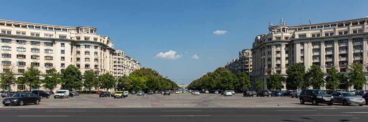 Bucarest : place de la Constitution