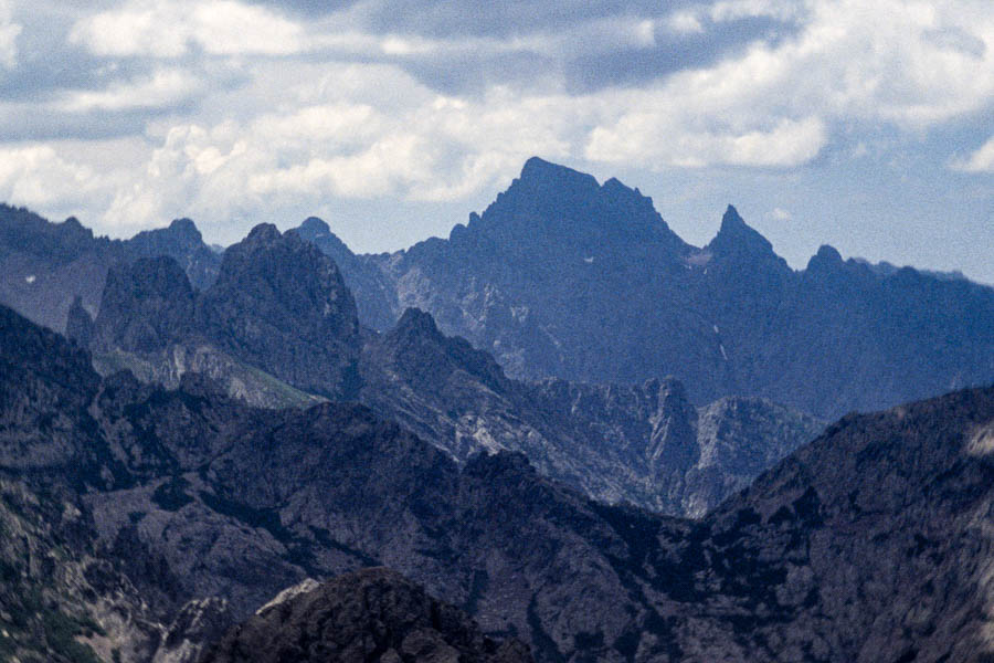 Vue sud du capu Ladroncellu