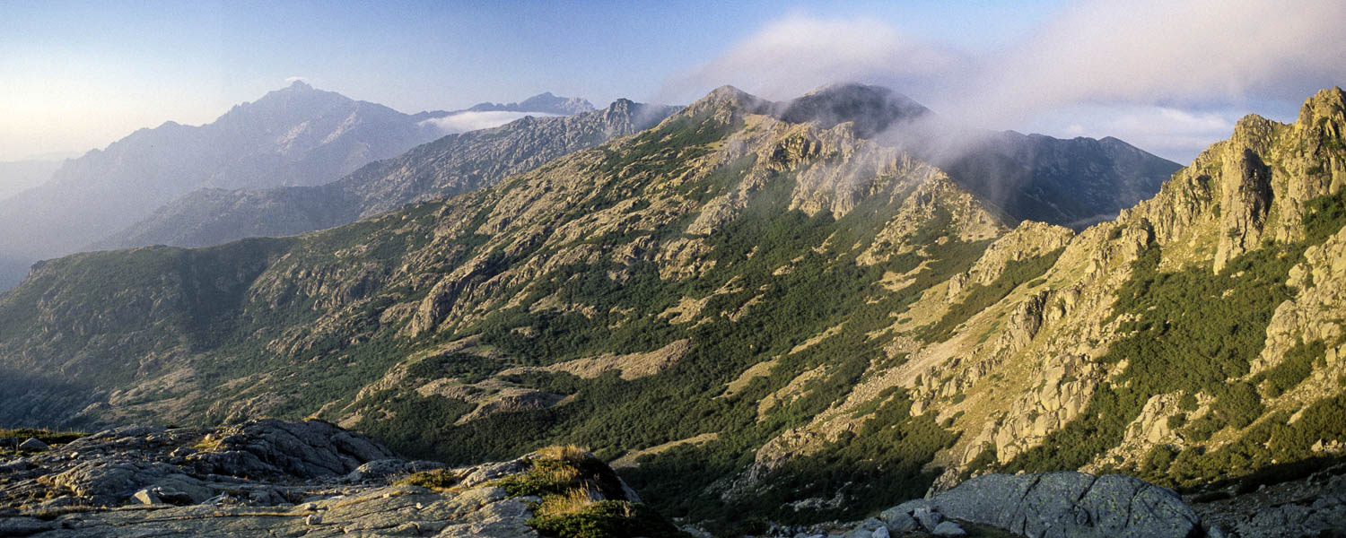 Crête au sud du refuge de Petra Piana