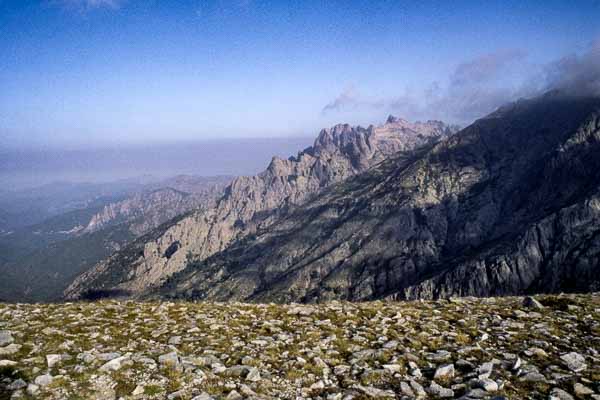 Vue ouest depuis la crête de Muratello