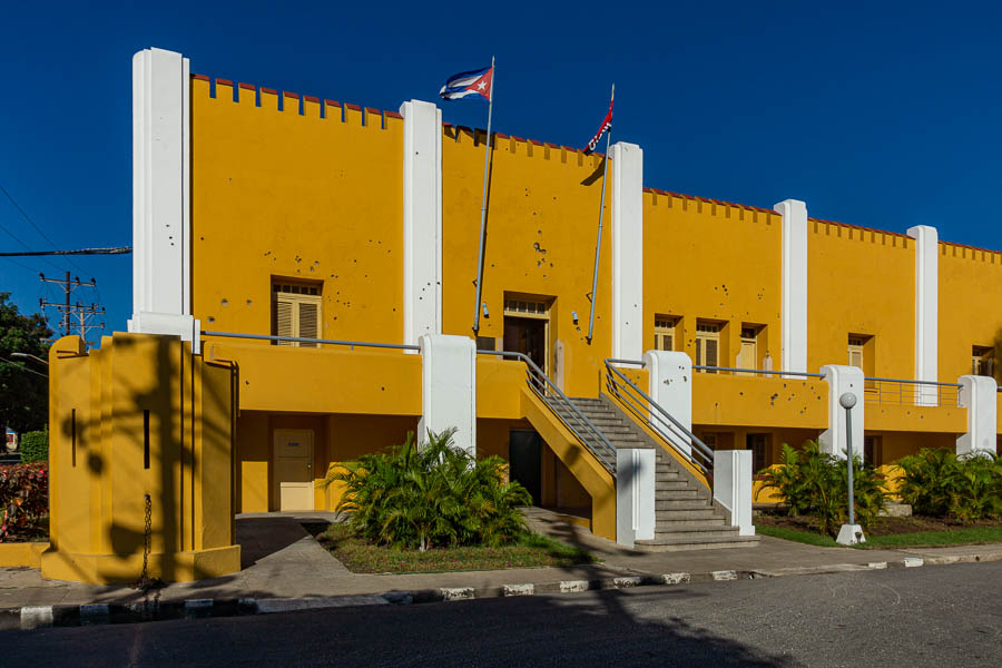 Santiago de Cuba : caserne Moncada (26/07/1953)