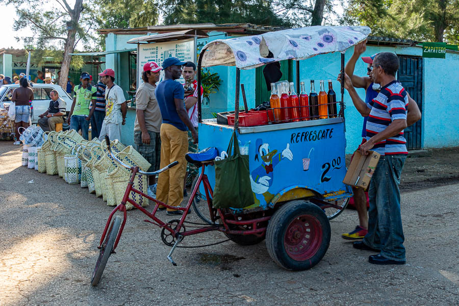 Camagüey : marché, rafraîchissements