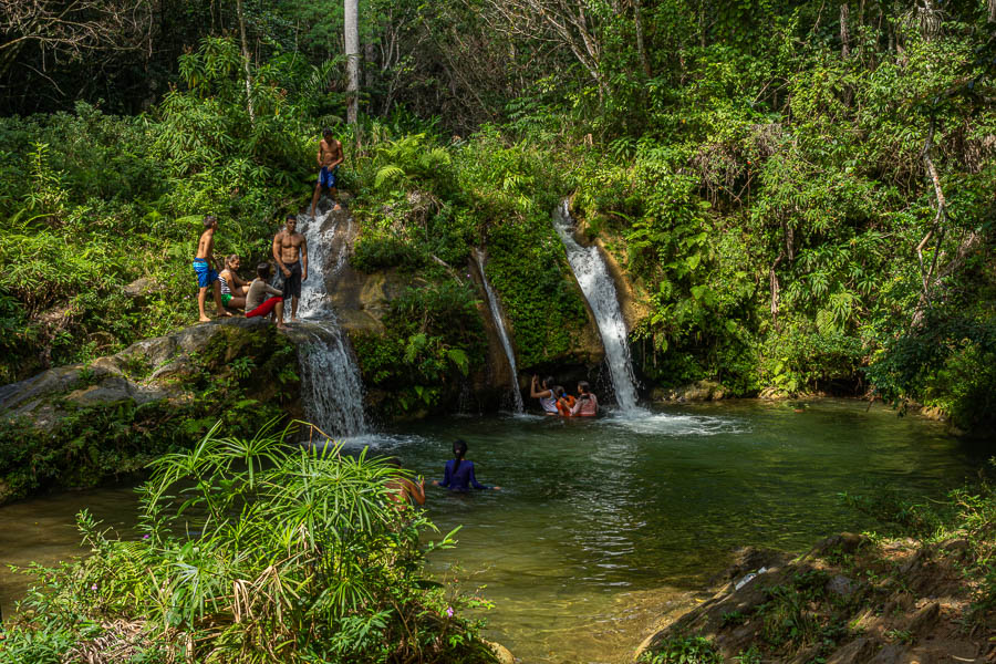 Réserve de Banao : cascade de Bella