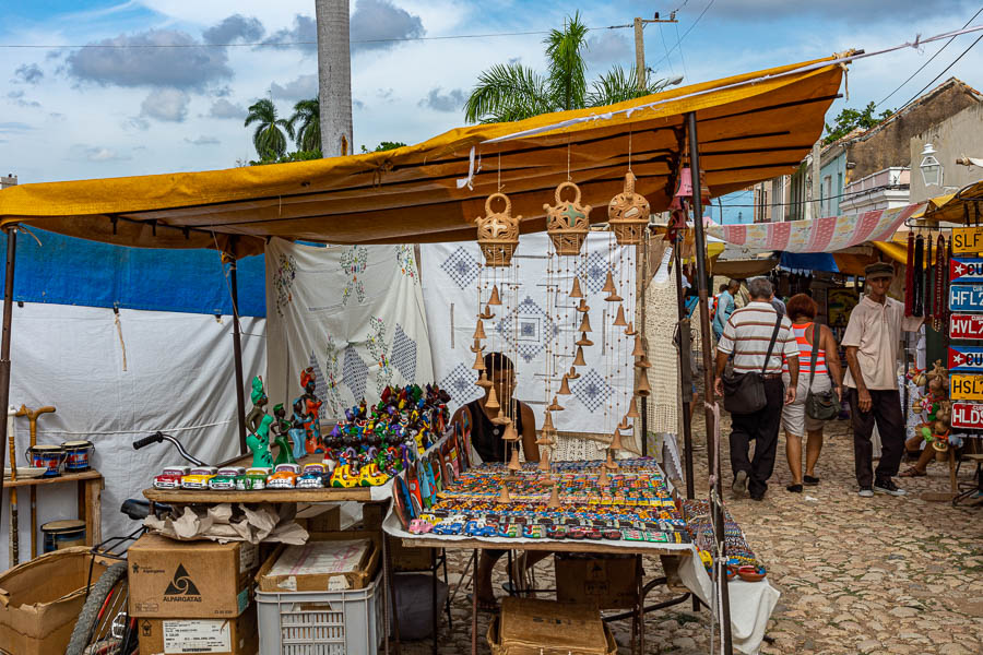 Trinidad : colifichets pour touristes