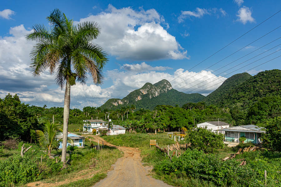 Mil Cumbres : village