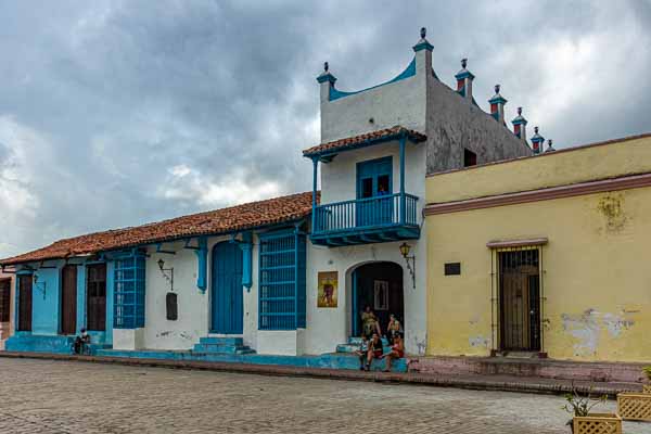 Camagüey : plaza San Juan de Dios