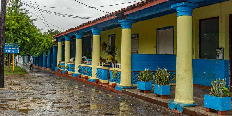 Viñales : rue Salvador Cisneros