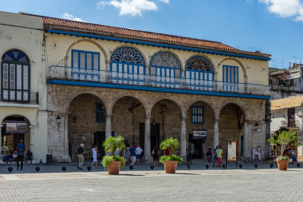 La Havane : plaza Vieja, palacio de los Condes de Jaruco