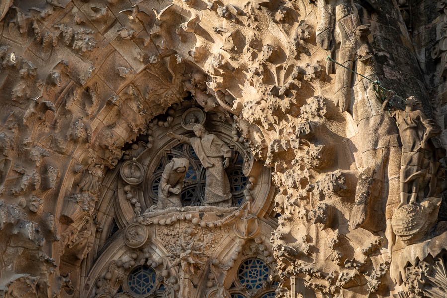 Barcelone : Sagrada Família, façade de la Nativité