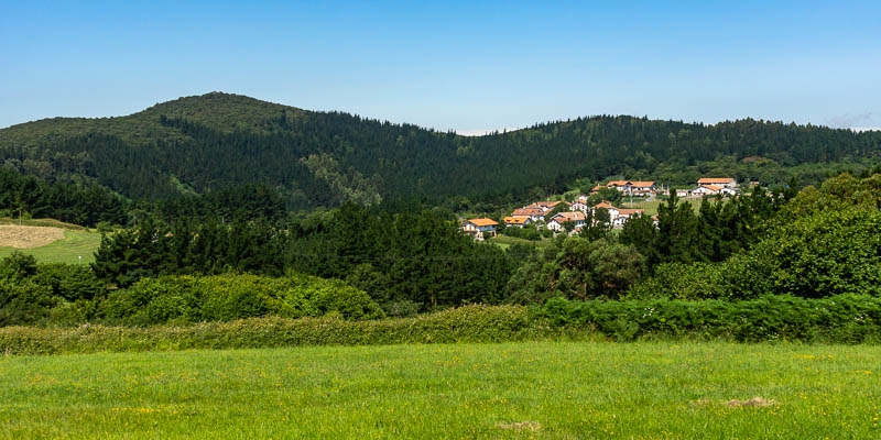 Akorda au pied de l'ermitage