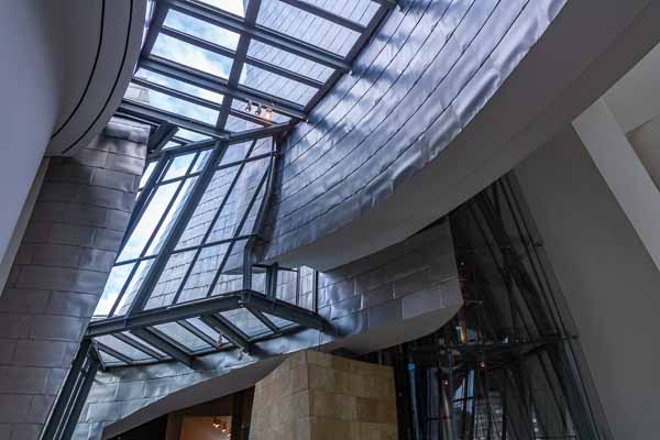 Bilbao : musée Guggenheim, atrium