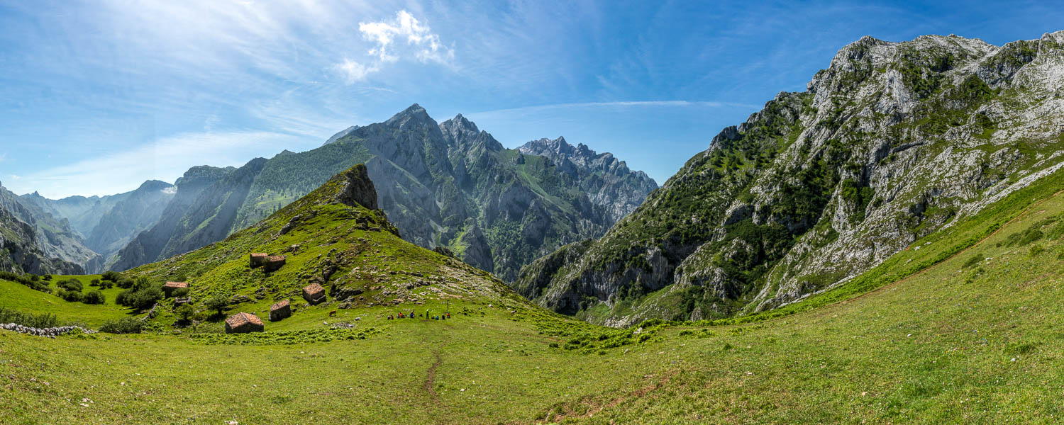 Le massif central depuis Ostón